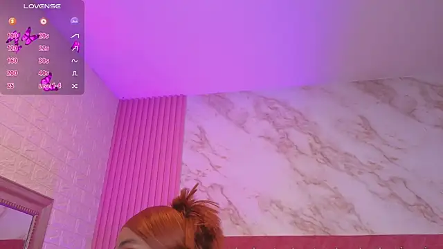 goldilockss15  online show from April 26, 2026, 12:02 pm