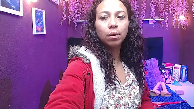 monik299 online show from April 28, 2026, 1:15 pm