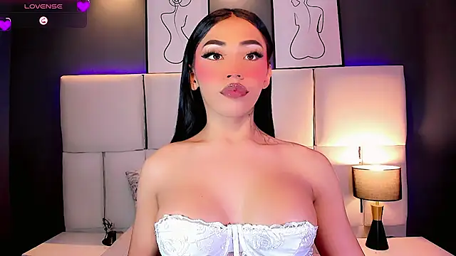Aleisha Beaumont online show from July 21, 2026, 10:00 pm