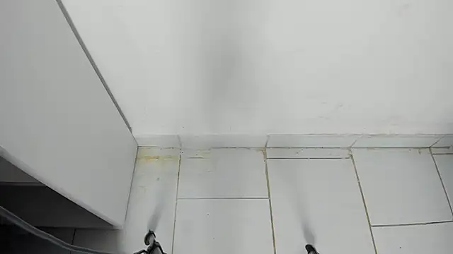 Alexis 21cm online show from April 29, 2026, 5:30 pm