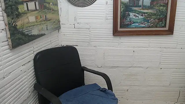 Snapshot of Sol_vannesa chatting on July 22, 2026, 2:57 am Sol vannesa online show from July 22, 2026, 2:57 am