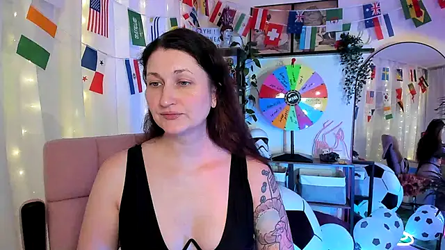 Magnea online show from July 3, 2026, 3:46 am