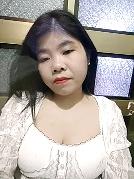 Snapshot of Ayti01 chatting on May 11, 2026, 6:04 am Ayti01 online show from May 11, 2026, 6:04 am