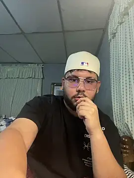 sexy men22cm online show from June 2, 2026, 8:09 pm