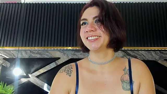 SandyFeral online show from July 17, 2026, 4:10 am