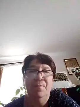 KetQueen101 online show from April 26, 2026, 7:05 am