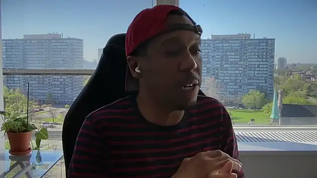 MeechieMoney online show from April 23, 2026, 2:19 pm