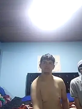 Snapshot of JARVENxblaze chatting on May 7, 2026, 1:32 am JARVENxblaze online show from May 7, 2026, 1:32 am