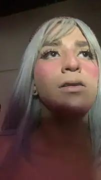 Snapshot of Leidy_Erome1 chatting on June 16, 2026, 4:34 am Leidy Erome1 online show from June 16, 2026, 4:34 am