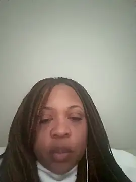 Snapshot of richierichelle chatting on April 30, 2026, 11:42 pm richierichelle online show from April 30, 2026, 11:42 pm