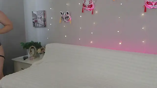 MeryCheris online show from July 21, 2026, 6:37 am