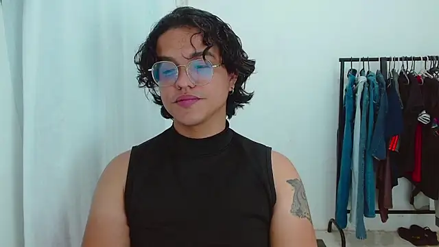 Snapshot of Diane_exotic chatting on June 11, 2026, 2:53 am Diane exotic online show from June 11, 2026, 2:53 am