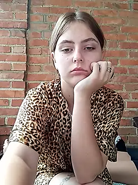 Miss-Venom online show from July 29, 2026, 8:13 am