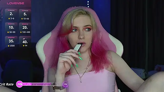 Snapshot of Mercy_Noctellee chatting on August 4, 2026, 6:34 pm Mercy Noctellee online show from August 4, 2026, 6:34 pm