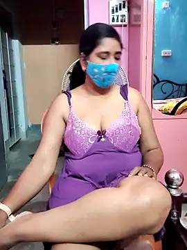 Snapshot of Rulali_44 chatting on June 11, 2026, 4:04 pm Rulali 44 online show from June 11, 2026, 4:04 pm