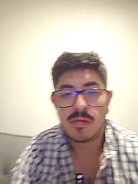 Nacho0491 online show from May 1, 2026, 10:09 am