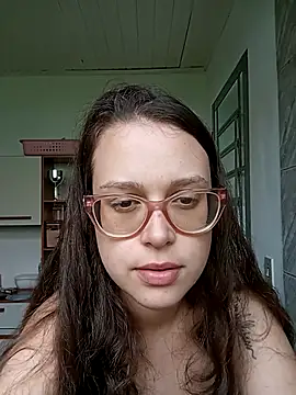 LunnaKitten online show from April 28, 2026, 12:20 pm