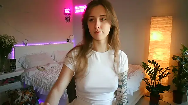 she tora69 online show from May 15, 2026, 3:43 pm