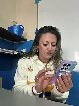 Snapshot of Angel_Nova_ chatting on April 29, 2026, 12:20 pm Angel Nova online show from April 29, 2026, 12:20 pm
