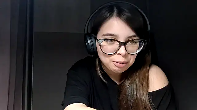 Snapshot of soliifugae chatting on April 28, 2026, 8:46 pm soliifugae online show from April 28, 2026, 8:46 pm