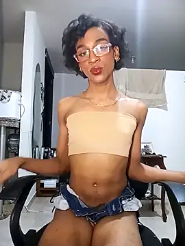 Dakotarousee online show from May 6, 2026, 12:25 am