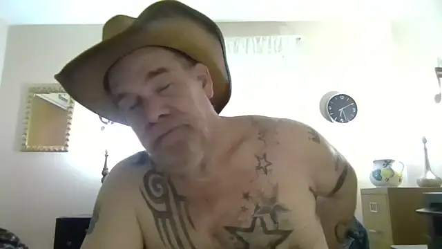 Caesar Baxter online show from April 29, 2026, 10:27 pm