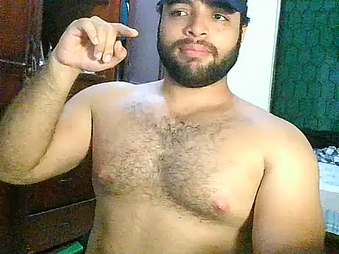 Bearmachin online show from June 18, 2026, 3:05 am
