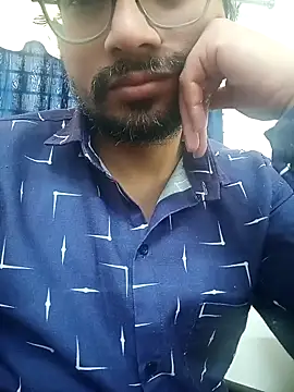 rajkink2060 online show from May 4, 2026, 7:33 am