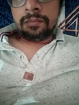 rajkink2060 online show from May 3, 2026, 7:28 pm