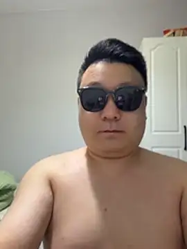 langzi-888 online show from June 4, 2026, 5:06 pm