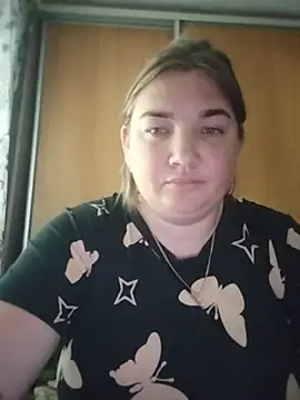 MiyaOlliver online show from July 7, 2026, 10:19 am