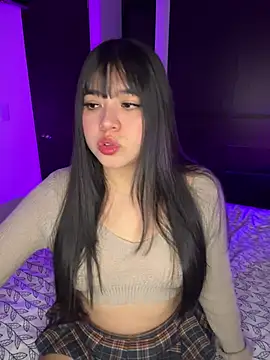 iEmily  online show from July 1, 2026, 7:58 pm