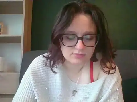 sensual paris online show from May 15, 2026, 5:27 am