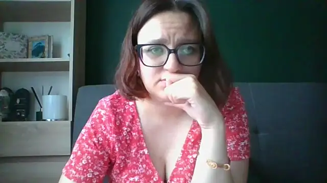 Snapshot of sensual_paris chatting on July 24, 2026, 5:25 am sensual paris online show from July 24, 2026, 5:25 am