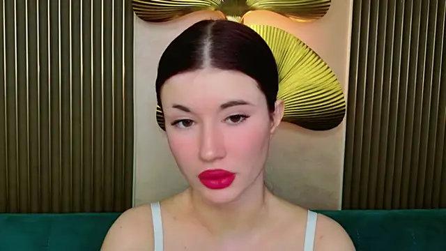 Gina lima online show from May 10, 2026, 1:31 am