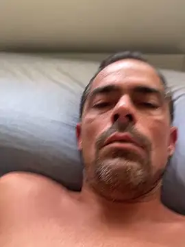 Snapshot of Riccardo86xx chatting on June 15, 2026, 1:00 pm Riccardo86xx online show from June 15, 2026, 1:00 pm