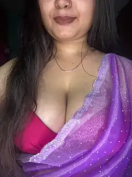 Naughty pooja44 online show from May 31, 2026, 7:25 pm