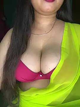 Naughty pooja44 online show from June 7, 2026, 6:13 pm
