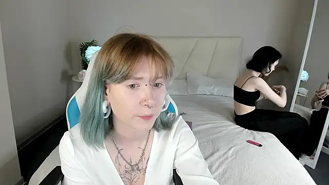 Elira Vane online show from June 4, 2026, 3:00 am
