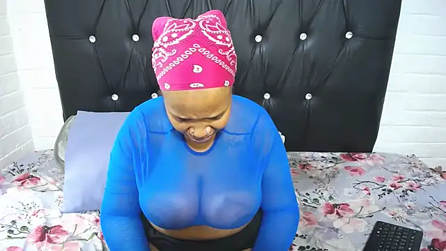 CandyBoobs69 online show from June 30, 2026, 8:09 pm