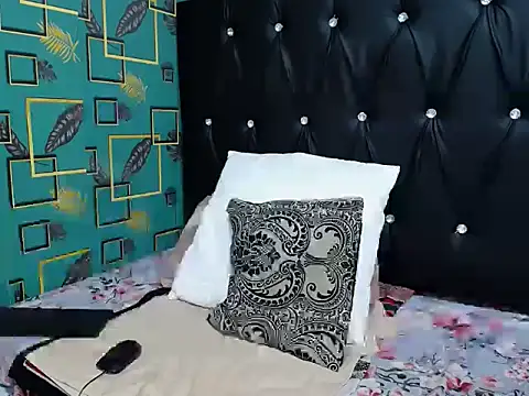 CandyBoobs69 online show from April 30, 2026, 8:21 am