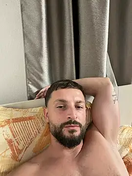 Damiannn33 online show from July 30, 2026, 7:46 pm