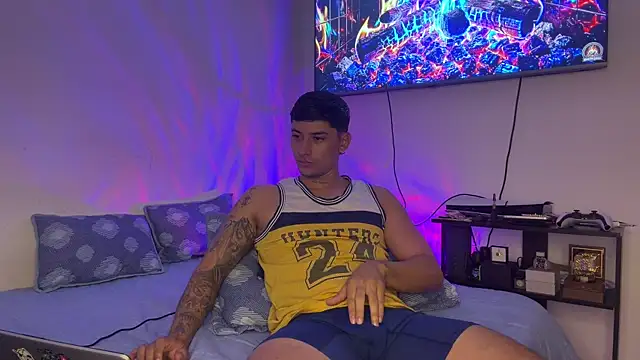 SexxxySquirterStev777 online show from July 15, 2026, 9:38 am