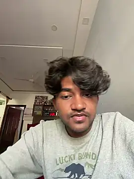 nilanfucks online show from August 6, 2026, 9:04 am