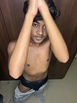 nilanfucks online show from June 16, 2026, 5:46 pm