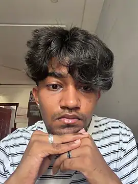 nilanfucks online show from May 29, 2026, 5:13 am