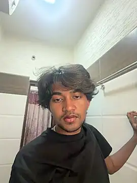 nilanfucks online show from May 7, 2026, 9:34 am
