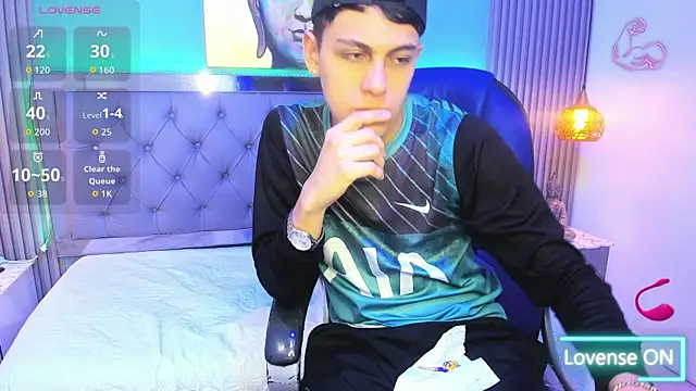 Ethanx18  online show from June 25, 2026, 4:32 am