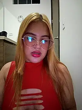 Violettasexy  online show from May 2, 2026, 3:45 am