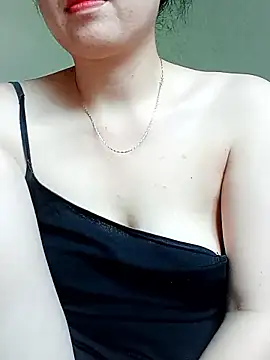Kee2000 online show from May 31, 2026, 6:19 am
